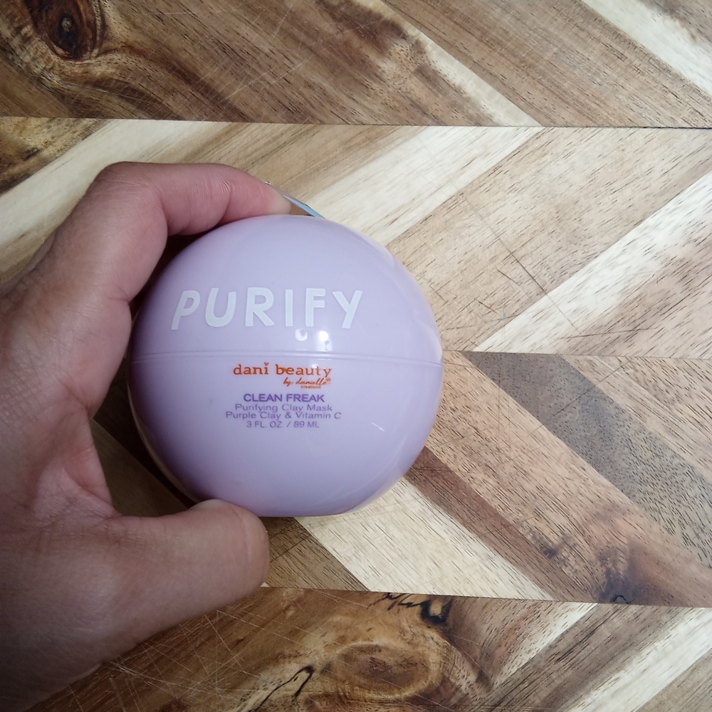 Purify Purple Clay & Vitamin C Face Mask